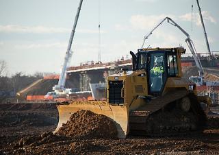 Pásové buldozery Caterpillar D6N LGP