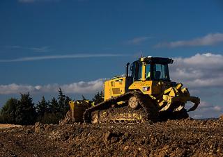 Pásové buldozery Caterpillar D6N LGP