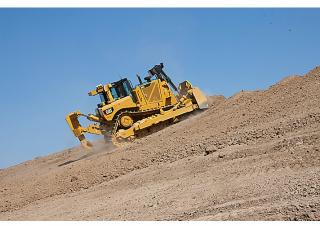 Pásové buldozery Caterpillar D8T