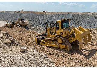 Pásové buldozery Caterpillar D9T