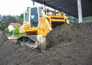 Pásové buldozery Liebherr PR 746 L