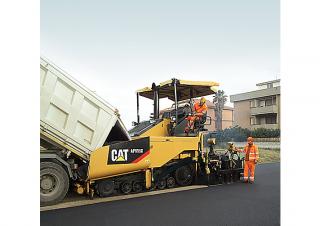 Pásové finišery Caterpillar AP655D