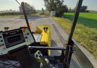 Pásové finišery Bomag BF 700 C 3 S 500