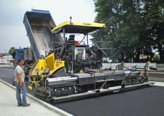 Pásové finišery Bomag BF 800 C 2 S 600