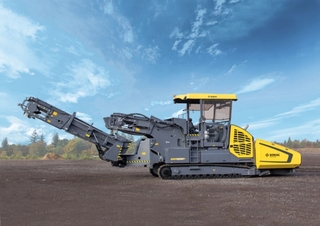 Pásové finišery Bomag BMF 2500 M