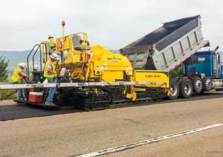 Pásové finišery Bomag CR 662 RM
