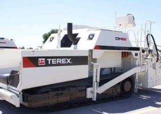 Pásové finišery Terex CR462