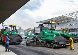 Pásové finišery Vögele Super 1800-3 SprayJet