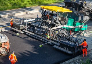 Pásové finišery Vögele Super 3000-3i