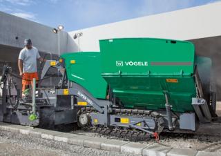 Pásové finišery Vögele Super 700i