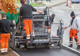 Pásové finišery Vögele Super 700i