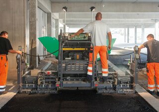 Pásové finišery Vögele Super 800i