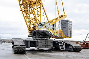 Pásové jeřáby s příhradovým výložníkem Liebherr LR 1600/2