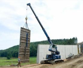Pásové jeřáby s teleskopickým výložníkem Sennebogen 613 R