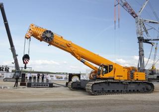 Pásové jeřáby s teleskopickým výložníkem Liebherr LTR 1220