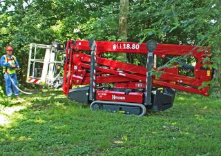 Kloubové pracovní plošiny Pásové kloubové pracovní plošiny Hinowa Lightlift 18.80 Performance IIIS