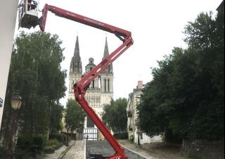 Kloubové pracovní plošiny Pásové kloubové pracovní plošiny Hinowa Lightlift 26.14 Performance IIIS MK3
