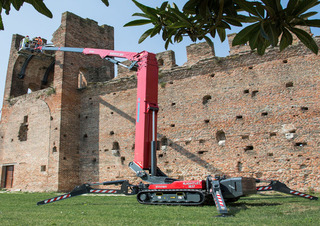 Kloubové pracovní plošiny Pásové kloubové pracovní plošiny Hinowa Lightlift 33.17 Performance IIIS