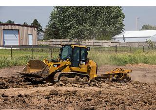 Pásové nakladače Caterpillar 953K