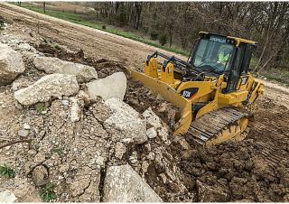 Pásové nakladače Caterpillar 973K
