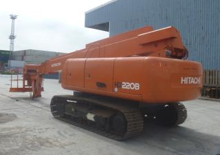 Teleskopické pracovní plošiny Pásové teleskopické pracovní plošiny Hitachi HX 220 B