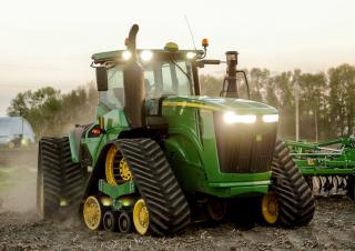 Pásové traktory John Deere 9620RX