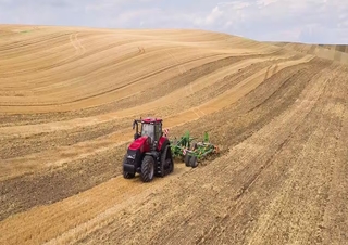 Pásové traktory Case IH AFS Connect Magnum 340 ROWTRAC