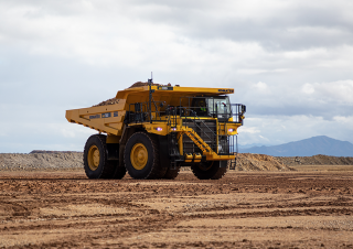 Pevné dampry Komatsu HD785-8E0