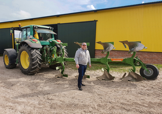 Pluhy Amazone Cayros XM 3-950 V