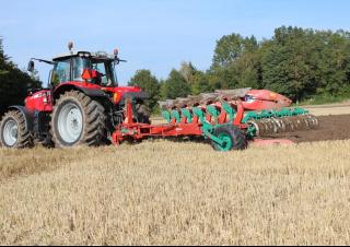Pluhy Kverneland ED 100/300