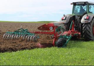 Pluhy Kverneland EG 85/300