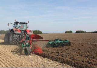 Pluhy Kverneland LB 100/200