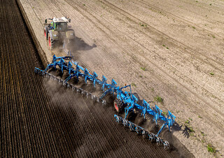 Pluhy Lemken Titan 18 8+4 / 100