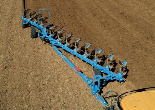 Pluhy Lemken VariTitan 10 7+3 L 100