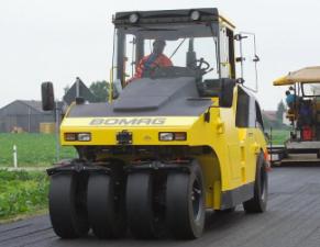 Válce Pneumatikové válce Bomag BW 24 RH
