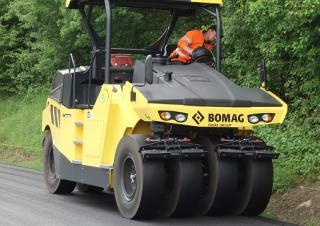 Válce Pneumatikové válce Bomag BW 28 RH
