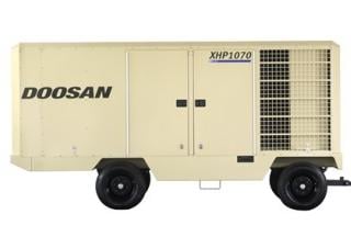 Vzduchové kompresory Přenosné vzduchové kompresory - dieslové, elektrické a benzínové Doosan XHP1070WCAT 