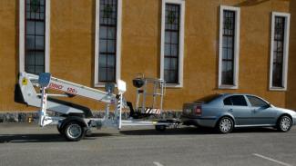 Teleskopické pracovní plošiny Přívěsné teleskopické pracovní plošiny Dino Lift Dino 120T