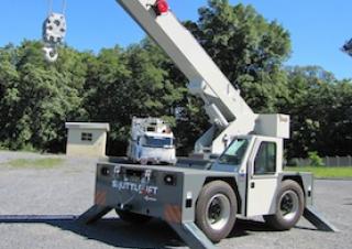 Průmyslové mobilní jeřáby Shuttlelift 5540 F