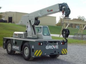 Průmyslové mobilní jeřáby Grove YB4409XL