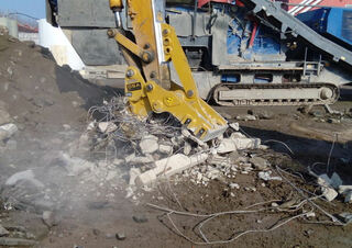 Přídavná zařízení Pulverizátory OSA Demolition Equipment FM 30