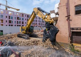 Přídavná zařízení Pulverizátory Caterpillar P345