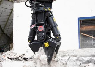 Přídavná zařízení Pulverizátory SkanCraft SCMT30-38