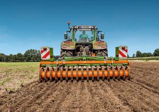 Radličkové podmítače Amazone Cenius 3003 Special