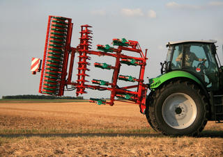 Radličkové podmítače Kverneland CLC Evo 500 F