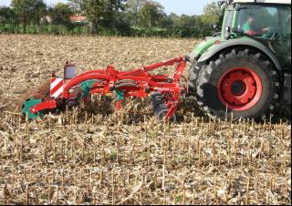 Radličkové podmítače Kverneland CLC Pro Cut 350
