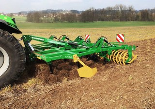 Radličkové podmítače Kerner Corona C 450