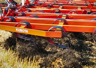 Radličkové podmítače Kubota CU1300 AR