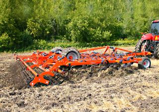 Radličkové podmítače Kubota CU1600F AF