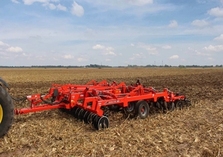 Radličkové podmítače Kuhn Dominator 4860-11